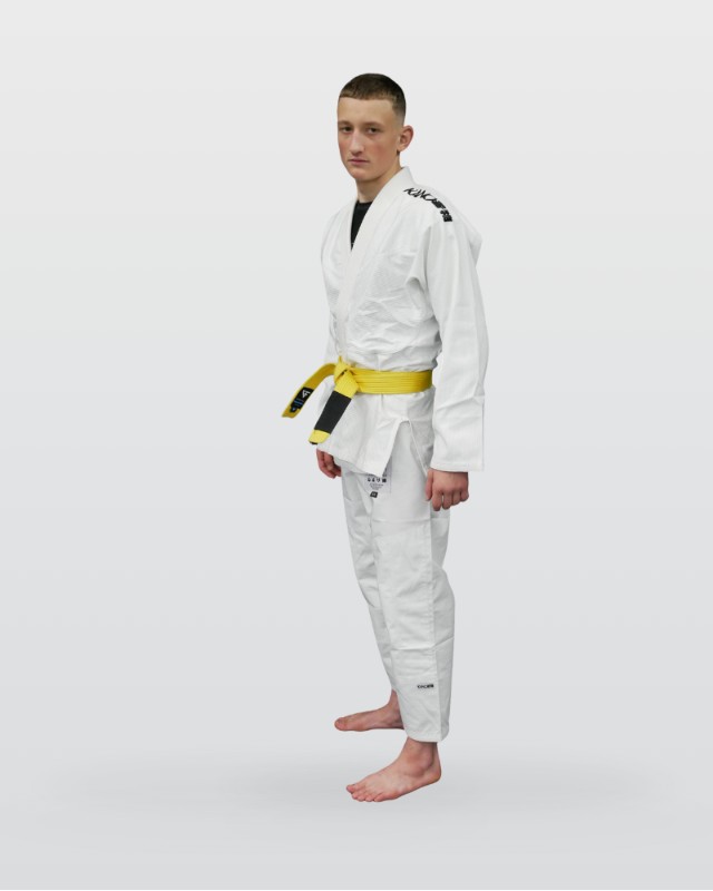 Kano  Gi - Diagonal View